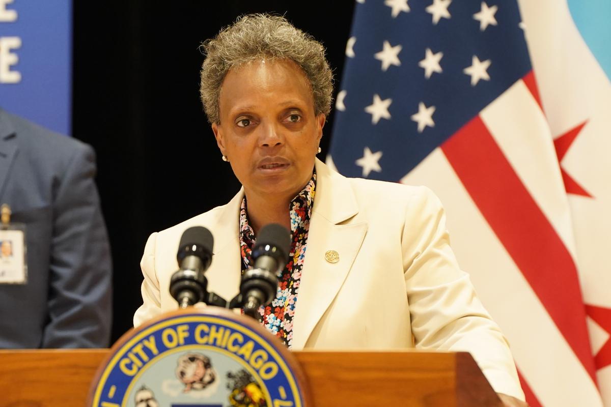 Chicago Cancels Classes for 2nd Day as Teachers Refuse to Teach in Person