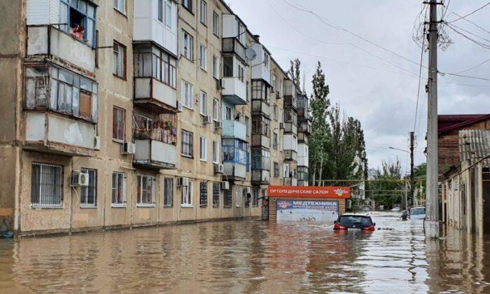 Russian-Annexed Crimea Declares State of Emergency Over Floods
