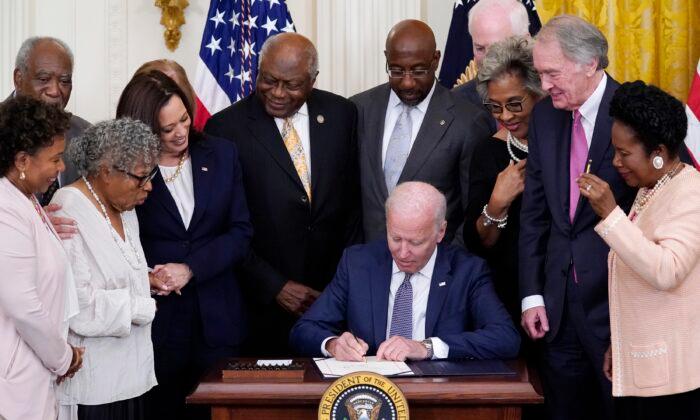 Biden Signs Bill Making Juneteenth a Federal Holiday