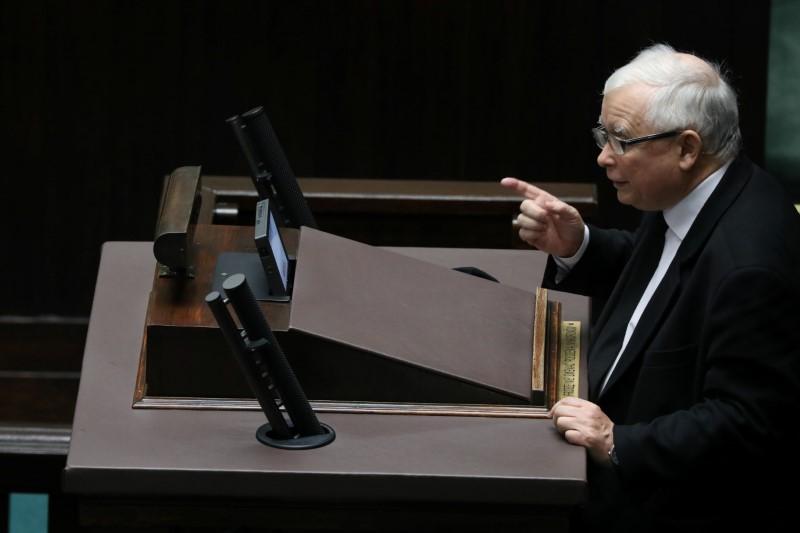 Cyber Attack on Polish Officials Came From Russia, Kaczynski Says