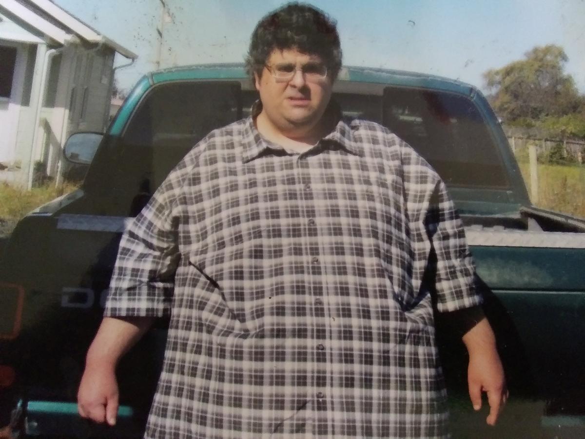 Jacob David before his weight loss. (SWNS)