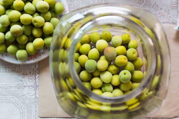 Start with a layer of ume at the bottom of the jar. (v_rachai/Shutterstock)