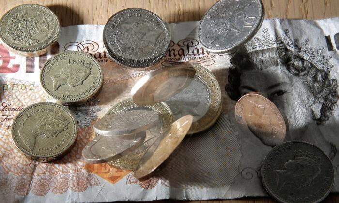 Rising Inflation Could Cut Average Household Incomes by £700: Study