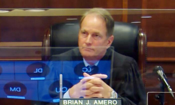 Georgia Judge Doesn’t Immediately Rule on Motions to Dismiss in Ballot Case