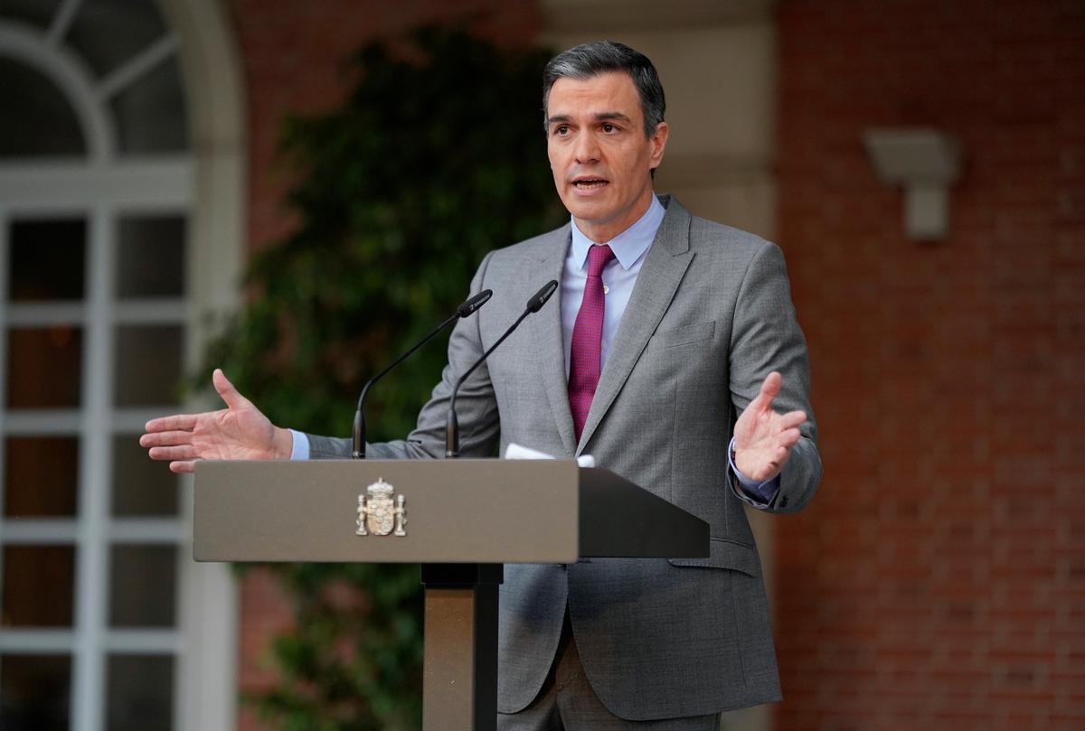 Spain Pardons Jailed Catalan Separatist Leaders