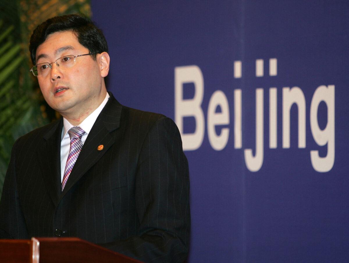 Then-Chinese Foreign Ministry spokesman Qin Gang at a press brief in Beijing on Feb. 10, 2007. (China Photos/Getty Images)