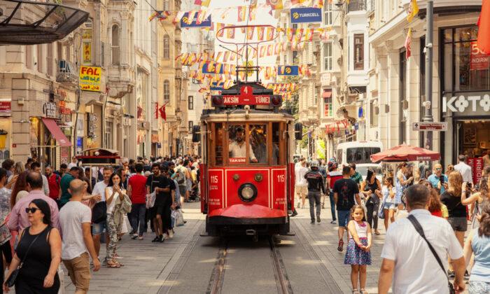 Hidden Istanbul: How to Leave the Tourist Trail and Get Lost in this Vast City