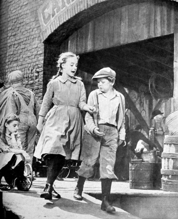 A promotional still that appeared in "New Movies," from the National Board of Review Magazine, featuring Peggy Ann Garner and Ted Donaldson in “A Tree Grows in Brooklyn.” (Public Domain)