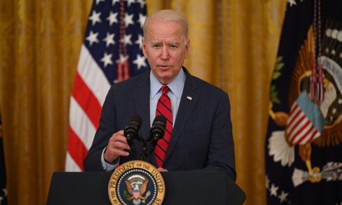 Biden Decries Beijing’s ‘Intensifying Suppression’ in Hong Kong After Apple Daily Closure