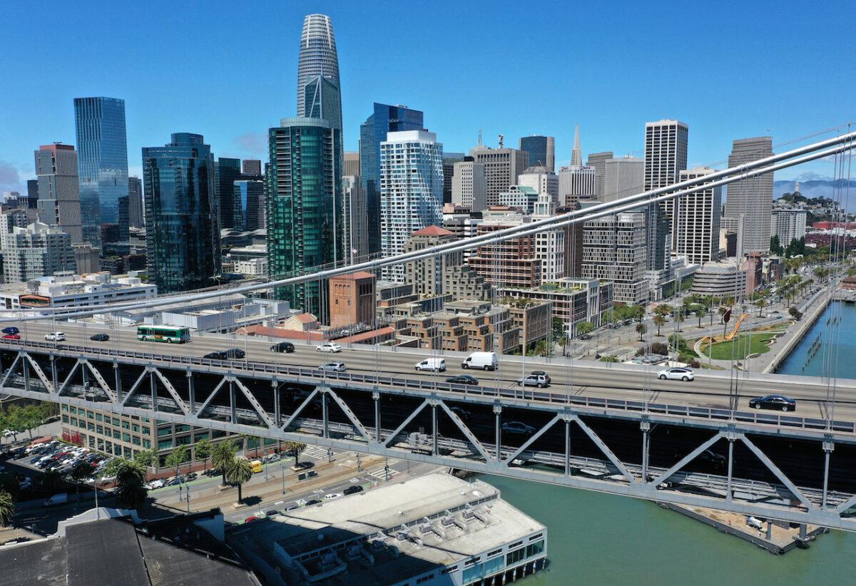 Traffic crosses the San Francisco-Oakland Bay Bridge in San Francisco, Calif., on June 14, 2021. (Justin Sullivan/Getty Images)