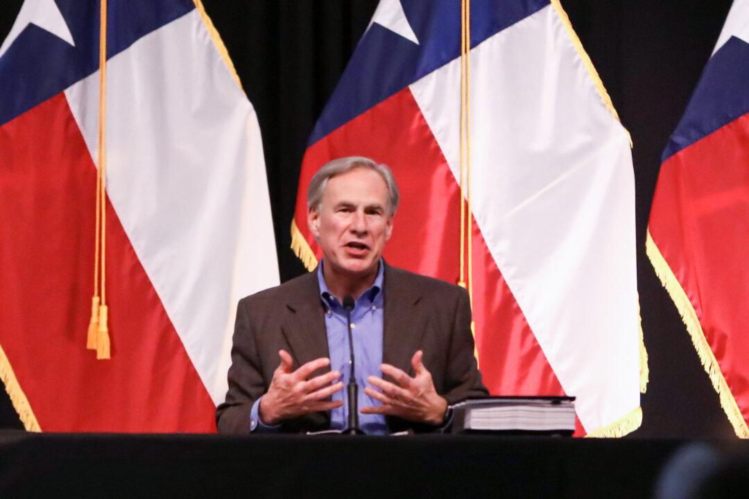 Texas Gov. Abbott Orders New Legislative Session to Pass GOP Voting Laws