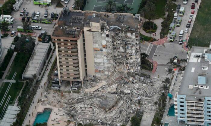 Death Toll Rises to 4 in Miami Surfside Building Collapse, 159 Still Unaccounted For