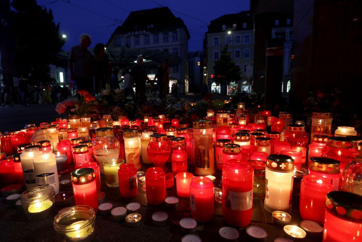 Authorities Puzzle Over Motive for German Knife Attack