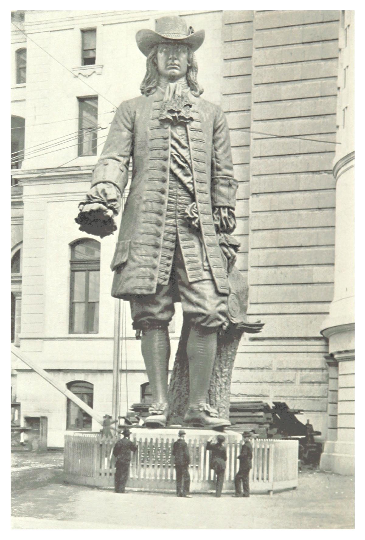 The enormous yet refined statue of William Penn, measuring 37 feet high, stood in the courtyard before taking its position at the top of the tower. The statue’s size provides perspective on just how grand the building is. The top of Penn's hat stands at 547 feet 11.25 inches above ground level. (Public Domain)