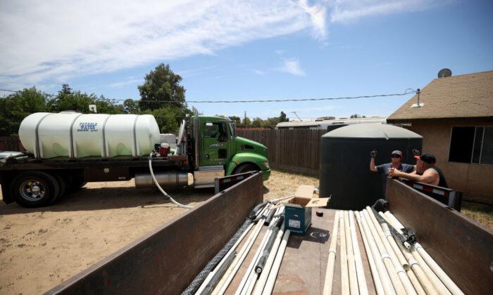 California Village Is Without Running Water During Heat Wave