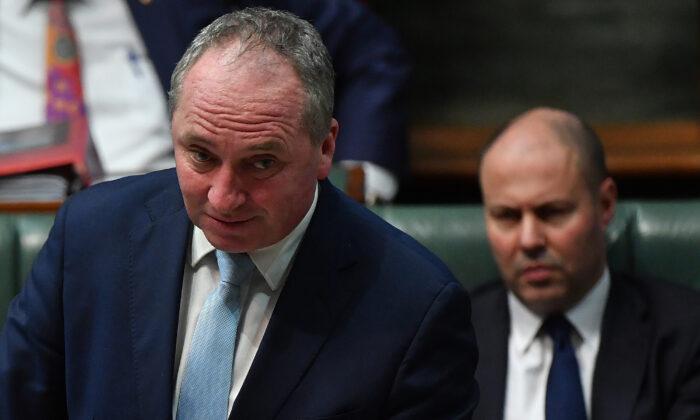 Australia’s Deputy PM Fined $200 for Not Wearing Face Mask