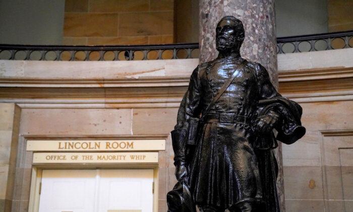 House Passes Bill Seeking to Remove Confederate Statues From Capitol