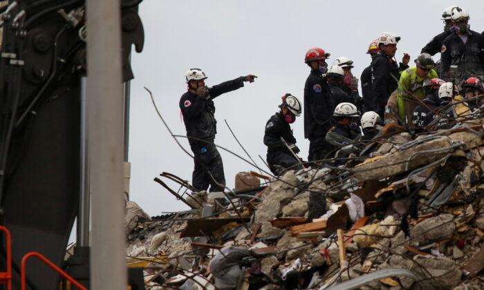 Death Toll From Condo Collapse Rises to 22