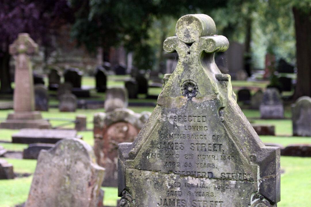 The Beauty and Education Offered by Cemeteries