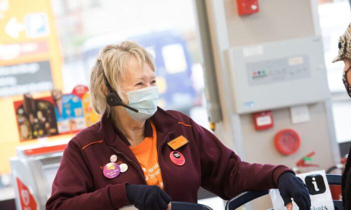 Sainsbury’s Expected to End Compulsory Mask-Wearing From July 19