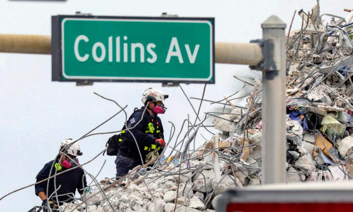 With ‘Profound Sadness,’ Crews Shift From Rescue to Recovery at Surfside Collapse Site