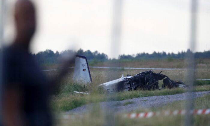 9 Killed When Skydiving Plane Crashes in Sweden