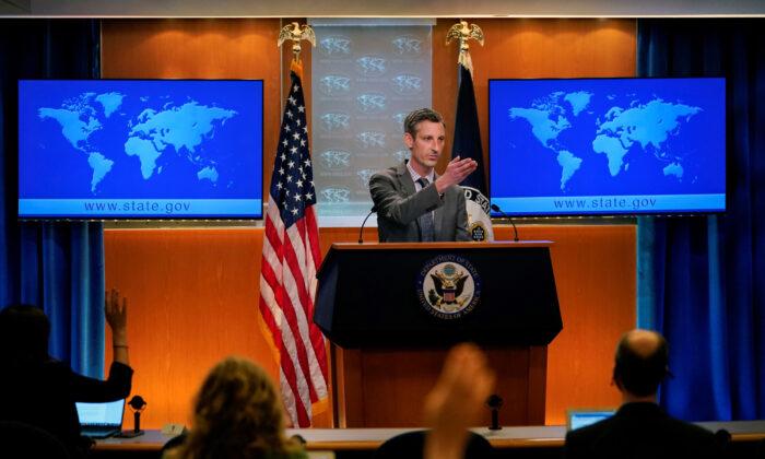 US Says Will Continue to Hold Hong Kong Authorities Accountable