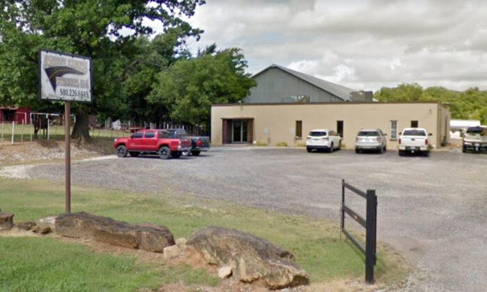 Police Chief: 1 Dead in Oklahoma Asphalt Plant Explosion