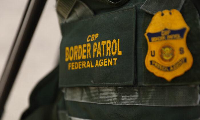Border Patrol Agents Told to Get Vaccinated by November or Face Being Fired