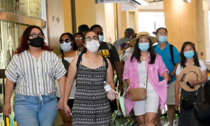 LA City Relaxes Indoor Mask Rules; County Still at High Risk: CDC