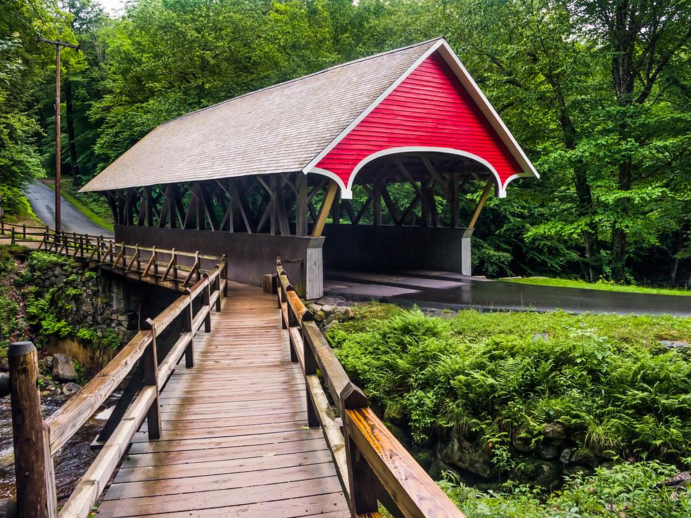 A covered bridge in New Hampshire. (Kenneth Keifer/Shutterstock)