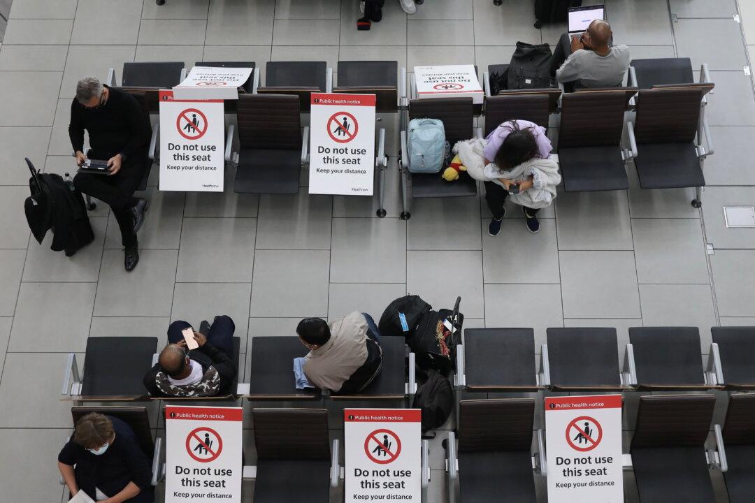 ‘Ridiculous’, Travellers Dismayed by UK Quarantine Measures for France