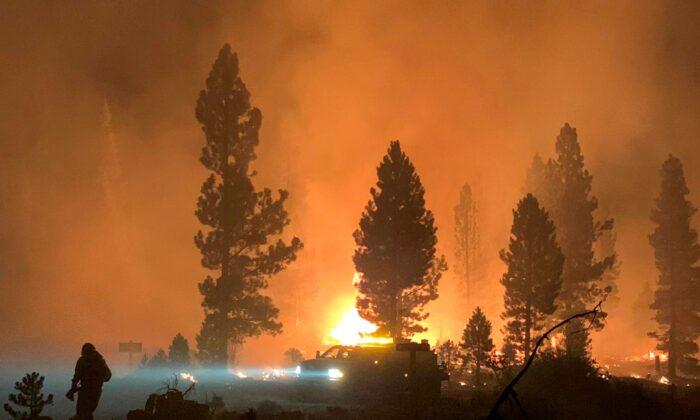 Size of Oregon Wildfire Underscores Vastness of the US West