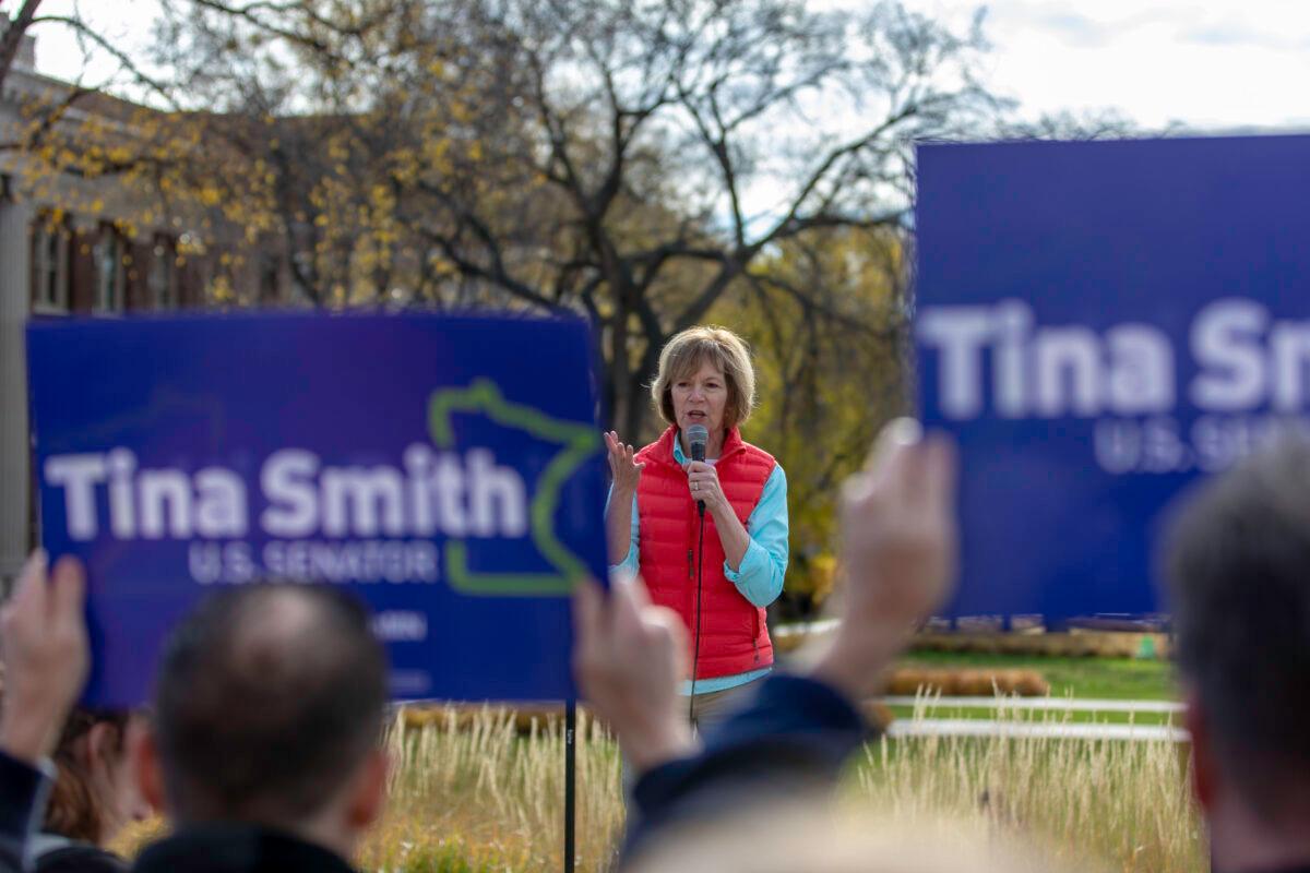 Sen. Tina Smith (D-Minn.) speaks during the University of Minnesota DFL GOTV Bus Tour Rally in Minneapolis, Minn., on Nov. 2, 2018. (Kerem Yucel/AFP via Getty Images)