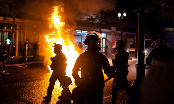 Portland Rioter Sentenced to 4 Years in Jail for Arson