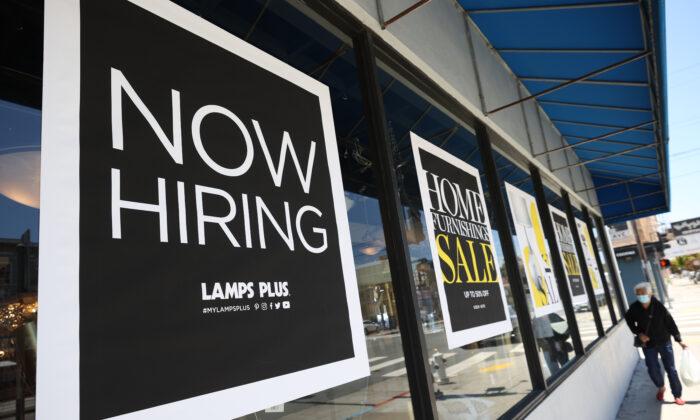 1 Million More Job Openings Than Americans Looking for Work: Report