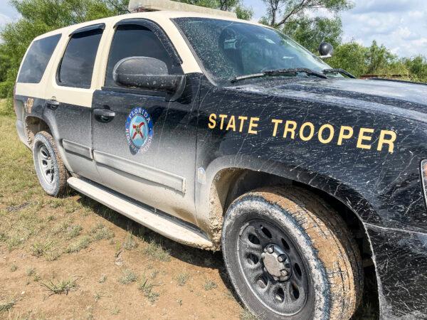 A Florida State Police truck in Kinney County, Texas, on July 21, 2021. (Charlotte Cuthbertson/The Epoch Times)