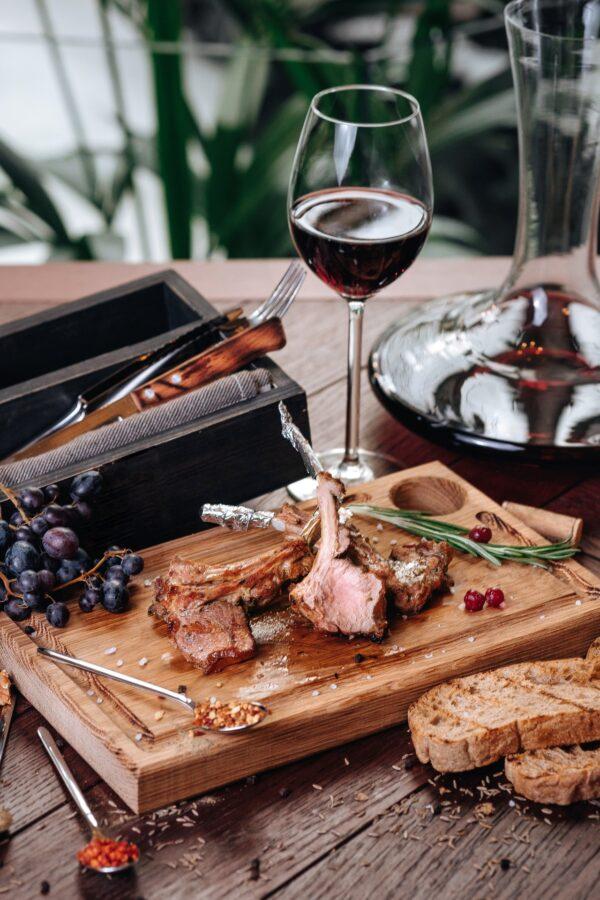 When pairing wine with beef, be sure to take how the meat is prepared into account. (Daniil Dragunov/Shutterstock)