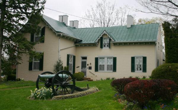 Col. Moore’s house used by “Stonewall” Jackson as headquarters during the battles in the Shenandoah Valley. (Public Domain)
