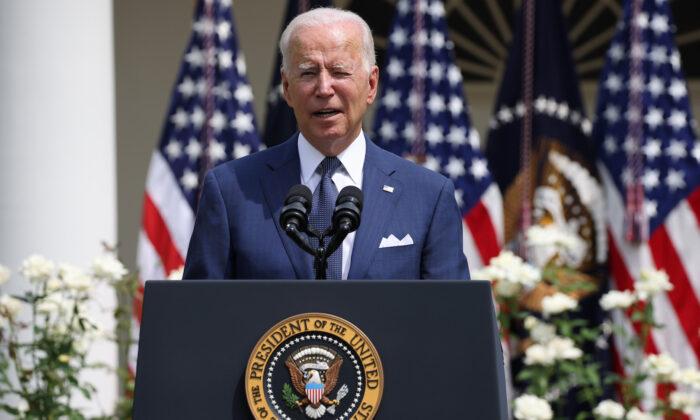 Biden: ‘Long COVID’ to Qualify as Disability Under New HHS Guidance