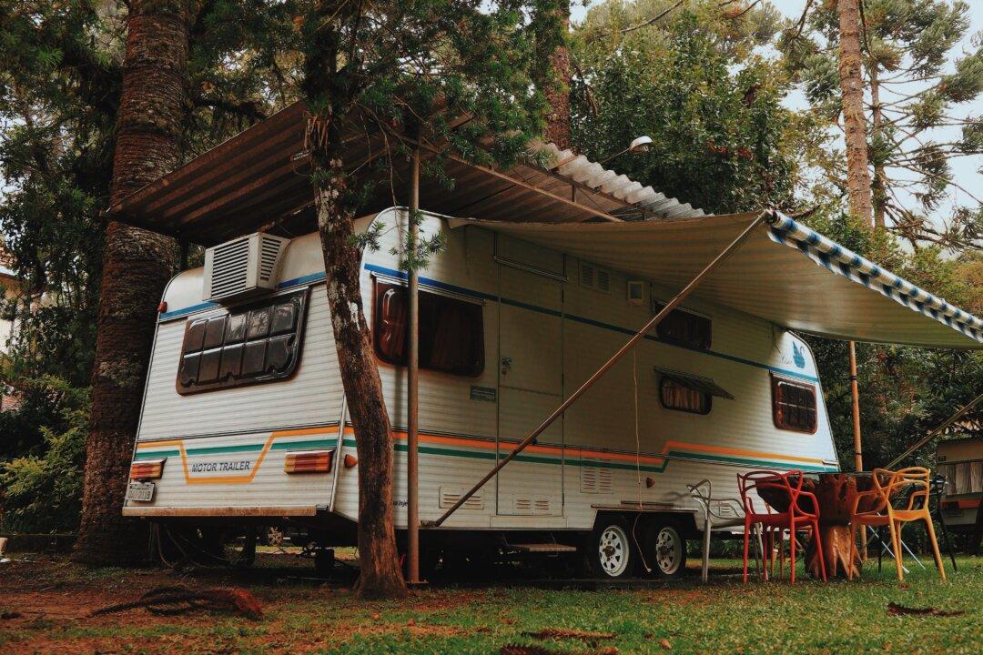 Tips on Downsizing to Full-Time RV Life