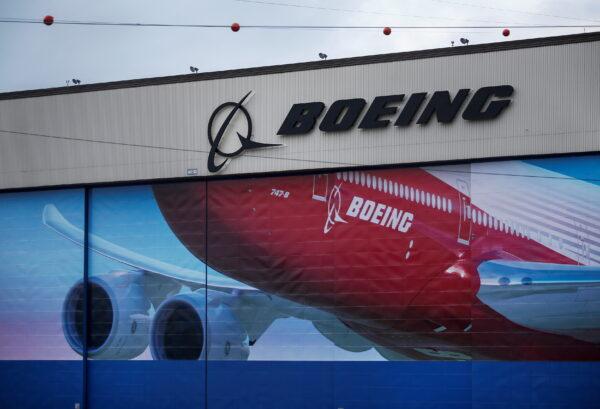A Boeing logo is seen at the company's facility in Everett, Wash., on Jan. 21, 2020. (Lindsey Wasson/Reuters)