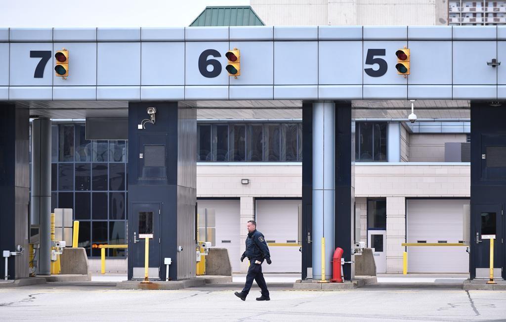 Border Workers’ Union, Employers to Return to Bargaining Table After Strike Threat