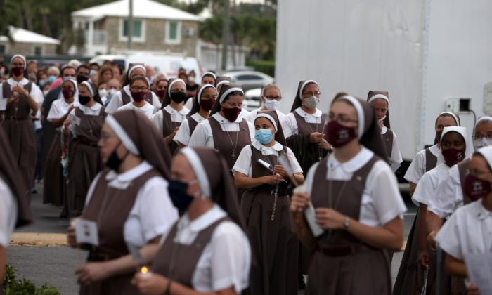 Decline of American Nuns Costs Charities Billions