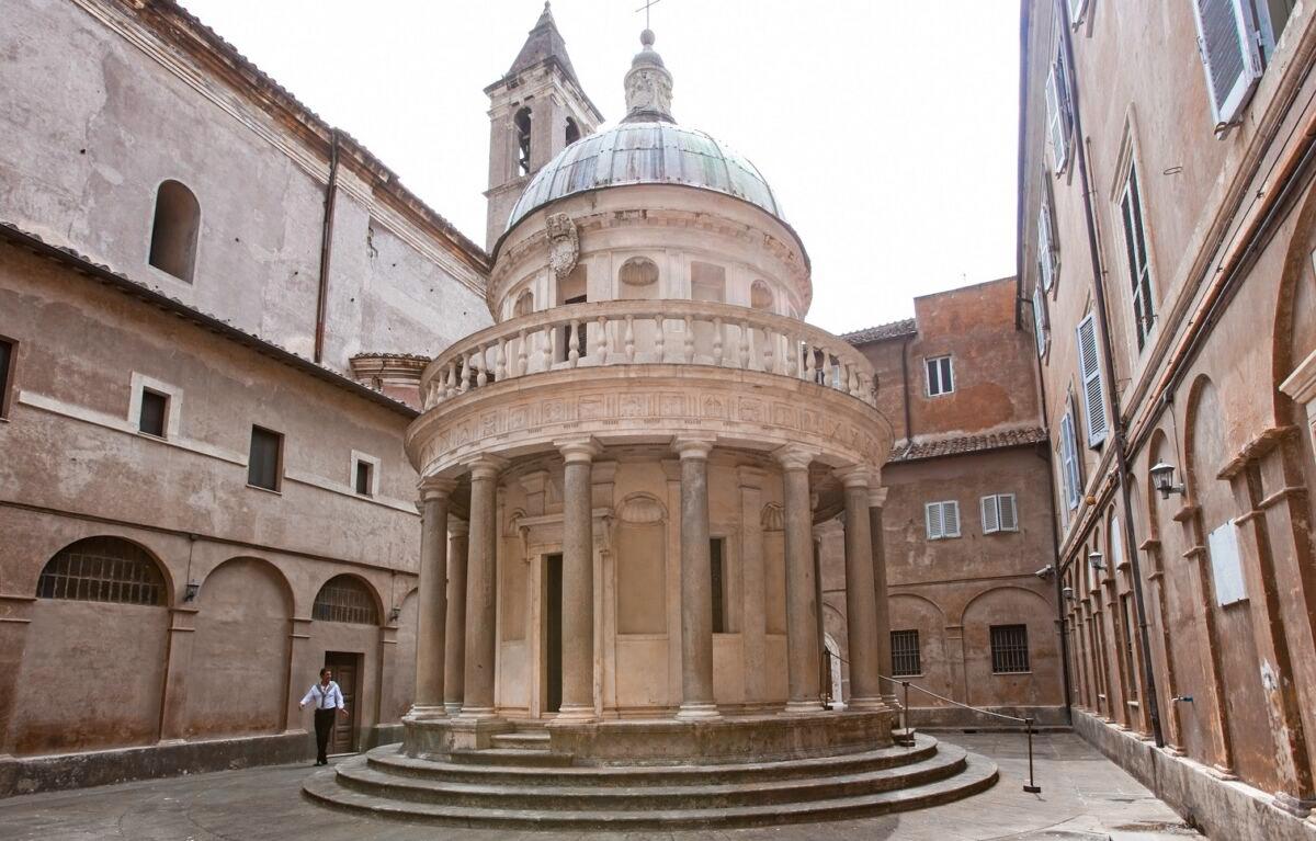 The Tempietto: Radiating a Divine Presence