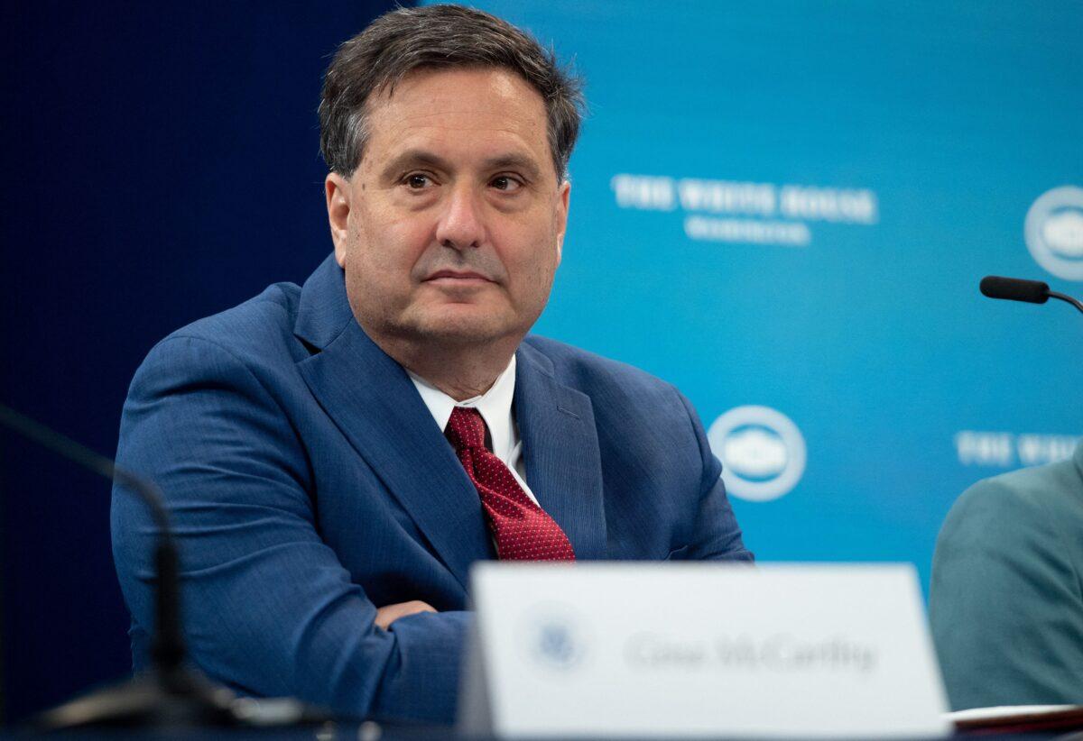 White House chief of staff Ron Klain attends a briefing in the Eisenhower Executive Office Building in Washington, D.C., June 30, 2021. (Saul Loeb/AFP)
