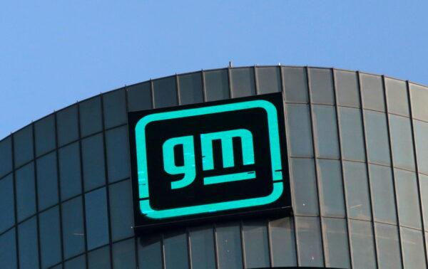 The new GM logo is seen on the facade of the General Motors headquarters in Detroit, Mich., on March 16, 2021. (Rebecca Cook/Reuters)