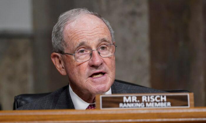 Senator Risch Leads Way on New Legislation to Tackle Border Crisis