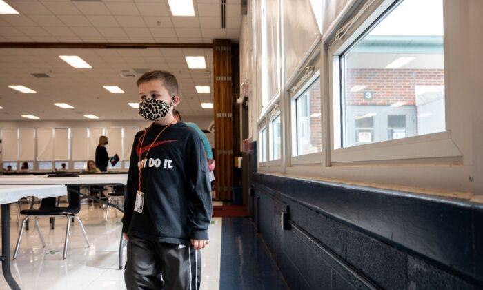 Pennsylvania Leaders Grapple Over Authority to Require Masks in Schools