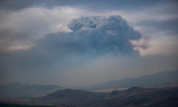 Early, Intense Wildfire Season Makes Canada U.S. Resource Sharing Impossible: Ottawa